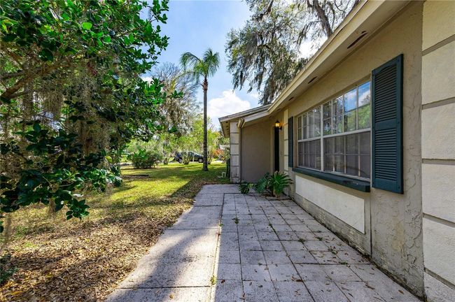 2906 Forest Circle, House other with 4 bedrooms, 2 bathrooms and null parking in SEFFNER FL | Image 8