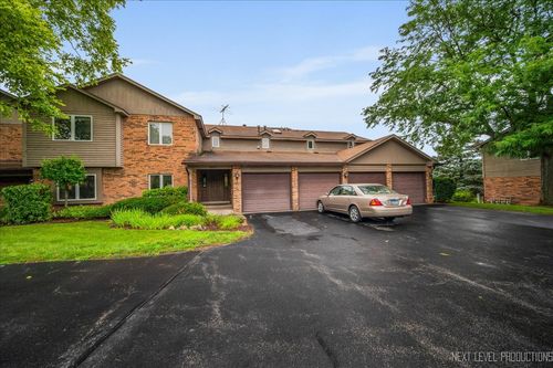 unit-a-977 West Ct, Naperville, IL, 60563-2461 | Card Image
