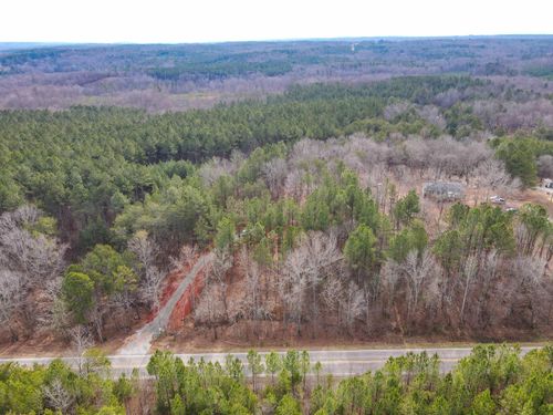 4063 Old Georgia Hwy, cowpens, SC, 29330-8827 | Card Image