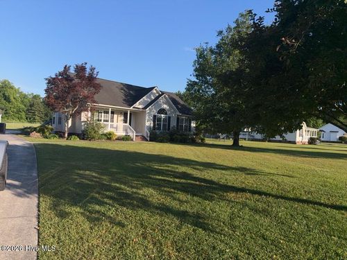 184 Justice Rd, Jacksonville, NC, 28540-9257 | Card Image