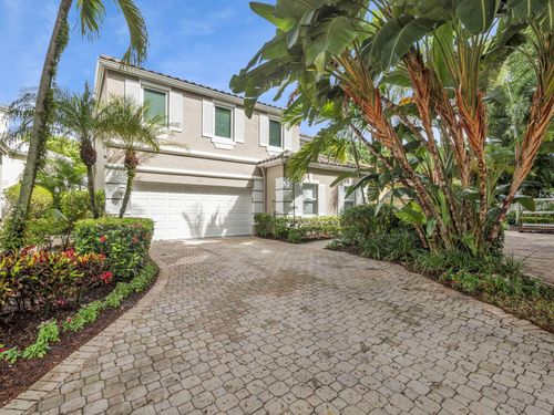 102 Sunset Bay Dr, Palm Beach Gardens, FL, 33418-4587 | Card Image