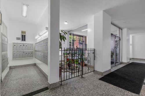 apt-1d-2385 Barker Ave, Bronx, NY, 10467-7773 | Card Image