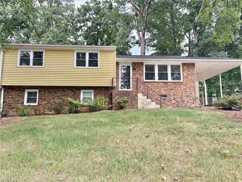 2702 Hill N Dale Dr, Greensboro, NC, 27408-3912 | Card Image