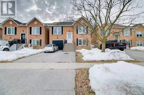 lower-55 Mccrimmon Cres, Bowmanville, ON, L1C4N3 | Card Image