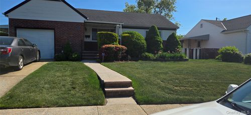 2127 Leighton Rd, Elmont, NY, 11003-3513 | Card Image