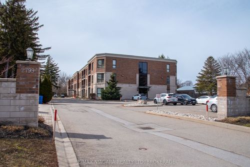 306-2799 St Paul Ave, Niagara Falls, ON, L2J2L3 | Card Image