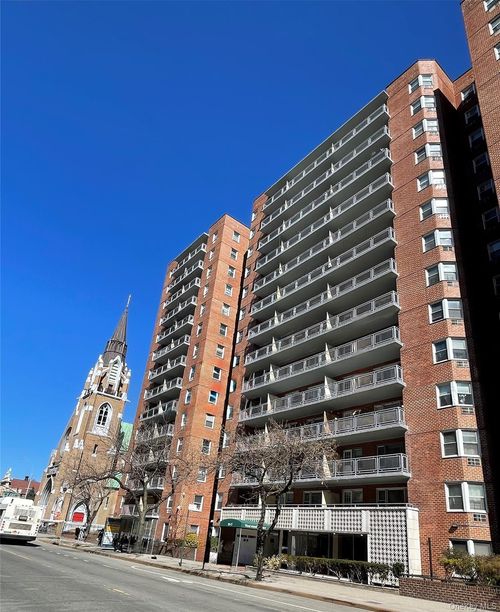 15d-89-15 Parsons Blvd, Jamaica, NY, 11432-6060 | Card Image