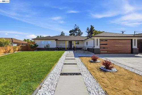 38465 Blacow Rd, Fremont, CA, 94536-7117 | Card Image