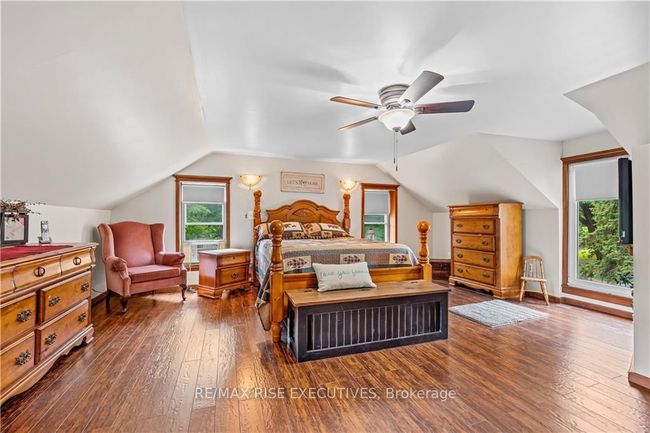 25 Devils Door Rd, House other with 3 bedrooms, 2 bathrooms and 12 parking in Front Yonge ON | Image 14