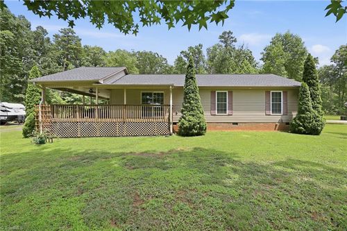 405 Owen Rd, Lexington, NC, 27292-6909 | Card Image