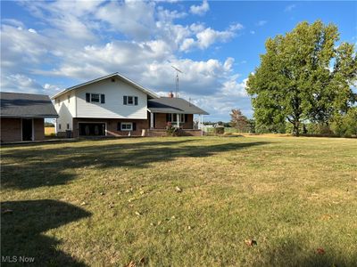 28928 Buck Road, House other with 3 bedrooms, 2 bathrooms and null parking in Beloit OH | Image 1