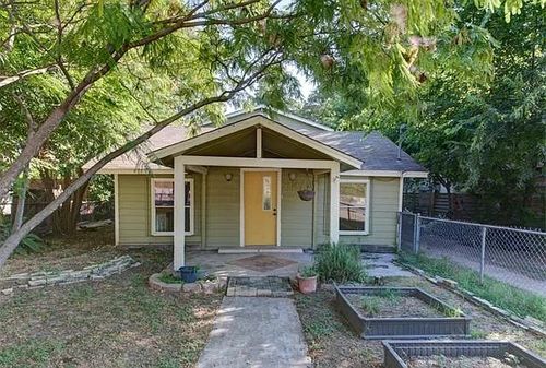 2814 Gonzales St, Austin, TX, 78702-3603 | Card Image