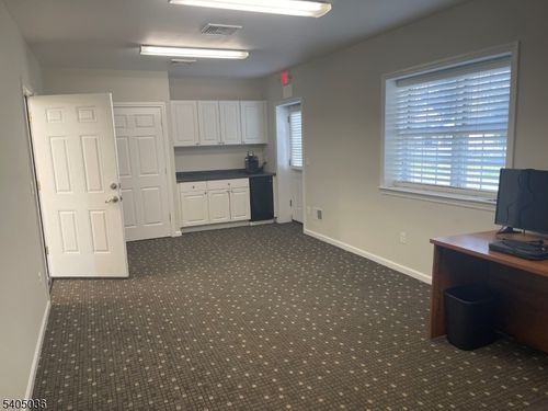 420 County Road 513, Califon, NJ, 07830-4245 | Card Image