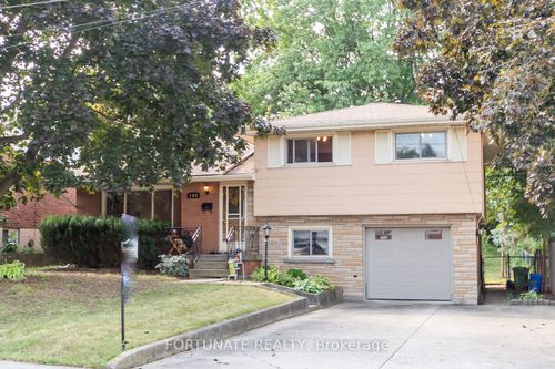 180 Rifle Range Rd, Hamilton, ON, L8S3B9 | Card Image