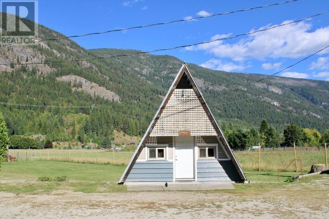 3152 Highway 6, House other with 3 bedrooms, 2 bathrooms and null parking in Slocan Park BC | Image 4