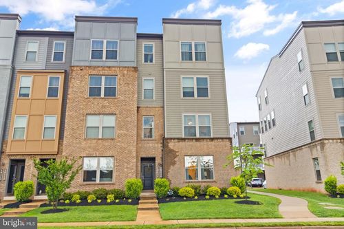 10424 Ratcliffe Trl, MANASSAS, VA, 20110-7839 | Card Image