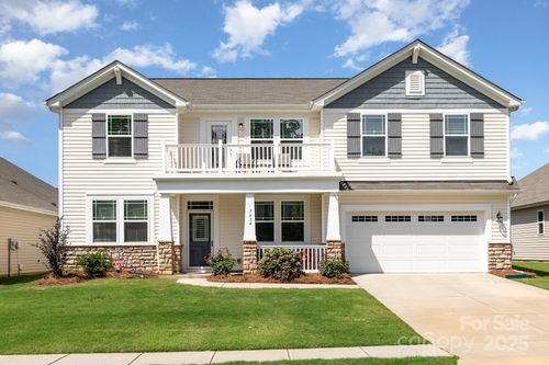 7414 Meridale Forest Dr, Charlotte, NC, 28269-3463 | Card Image