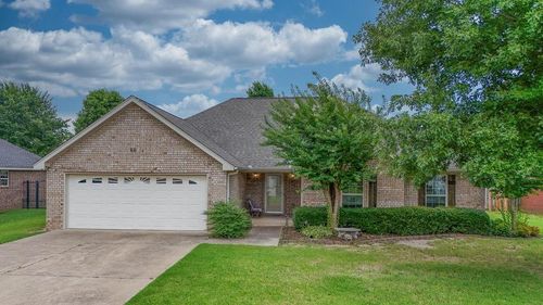 608 Larkspur Ln, Trumann, AR, 72472-1049 | Card Image