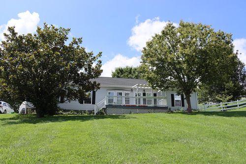 17977 Overlook Dr, Abingdon, VA, 24210-2197 | Card Image