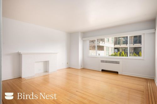 112-735 Royal Ave, New Westminster, BC, V3M1J6 | Card Image