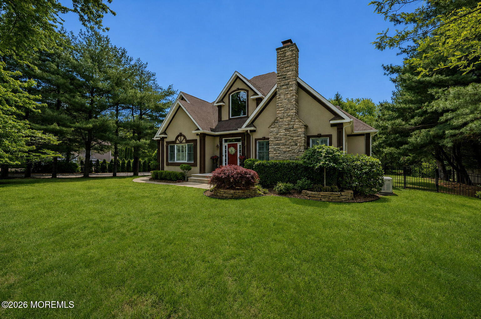 Residential in Wall 5
