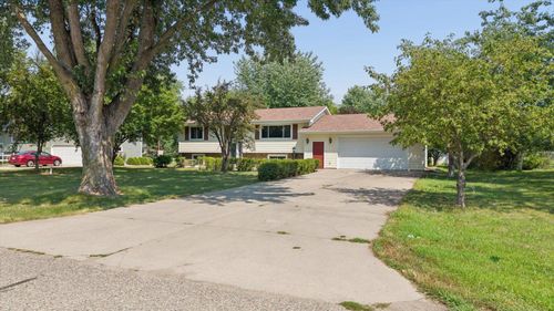 3066 Aadland Ave Ne, Buffalo, MN, 55313-3684 | Card Image