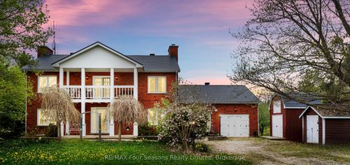 3 Sydenham Trail E, Duntroon, ON, L0M1H0 | Card Image