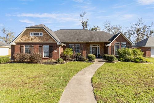 307 Williamsburg Avenue, Clute, TX, 77531 | Card Image