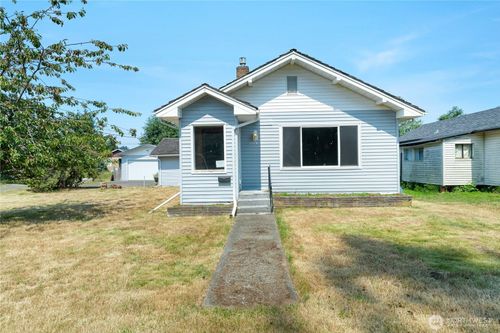 120 W Marion St, Aberdeen, WA, 98520-7717 | Card Image