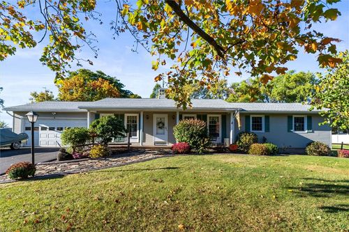 184 Brooklea Dr, Gates, NY, 14624-2729 | Card Image