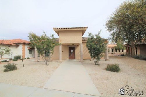 2851 S Avenue B, Yuma, AZ, 85364-7726 | Card Image