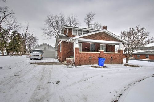 1625 N Summit Ave, Decatur, IL, 62526-3447 | Card Image