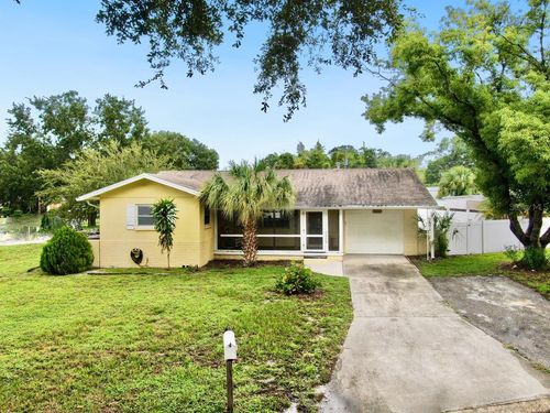 5233 52nd Way N, SAINT PETERSBURG, FL, 33709-3729 | Card Image