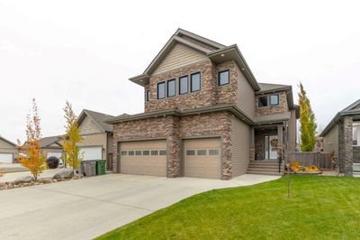 1604 52 B Avenue Close, House detached with 5 bedrooms, 3 bathrooms and 6 parking in Lloydminster AB | Image 1