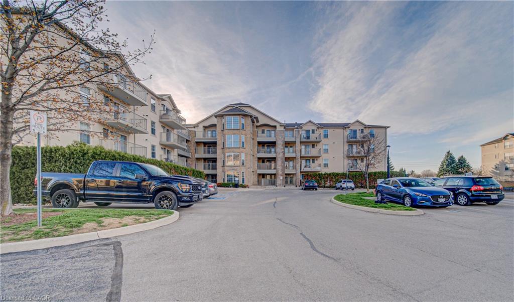 Residential in Oakville 4