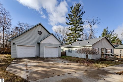 403 Erie Street, Grayling, MI, 49738 | Card Image