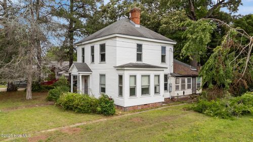 311 Whitaker St, Enfield, NC, 27823-1438 | Card Image