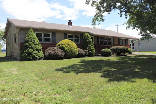 252 Mcguire Park Dr, Bloomsburg, PA, 17815-3506 | Card Image