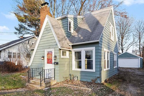 236 Iroquois Ave, Battle Creek, MI, 49015-3327 | Card Image