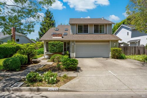 2423 Shoreline Drive, Napa, CA, 94558 | Card Image