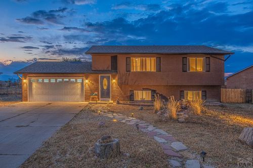 855 S Mccoy Dr, Pueblo West, CO, 81007-1782 | Card Image