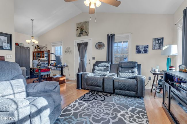 194 New Haven Dr, House other with 4 bedrooms, 3 bathrooms and null parking in Jonesville VA | Image 73