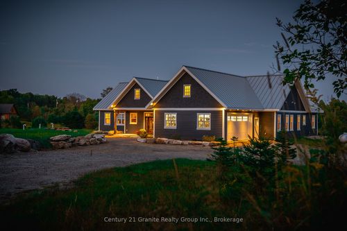 2194 Unicorn Rd, Haliburton, ON, K0M1S0 | Card Image