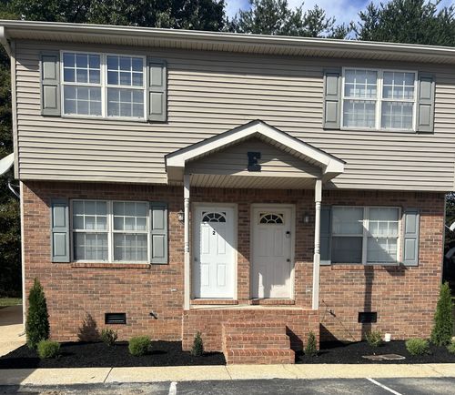 587 Baker Rd, Martin, TN, 38237-4516 | Card Image