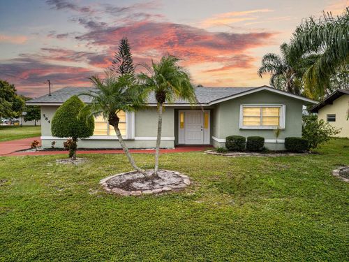 584 Se Greenway Ter, Port St. Lucie, FL, 34983-2643 | Card Image
