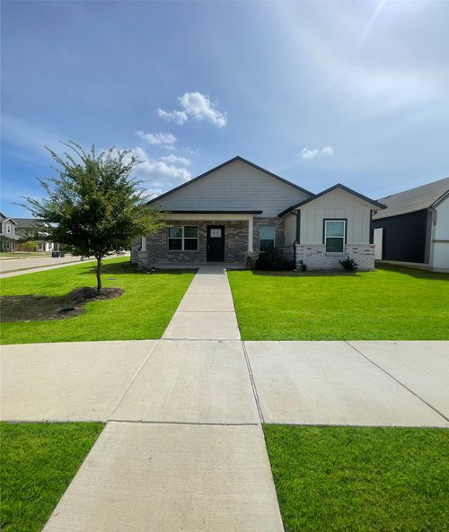 4040 Dayton Dr, Forney, TX, 75126-3732 | Card Image