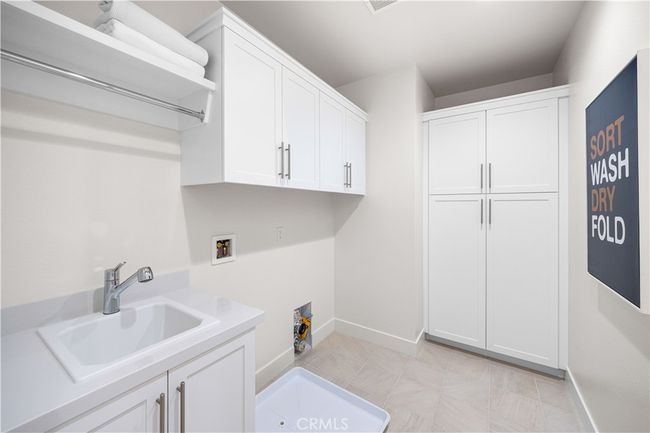 168 Somera, House other with 5 bedrooms, 4 bathrooms and 2 parking in Irvine CA | Image 37