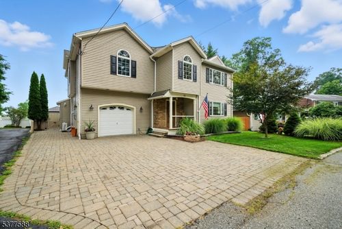 10 Hilltop Trl, Denville, NJ, 07834-2014 | Card Image
