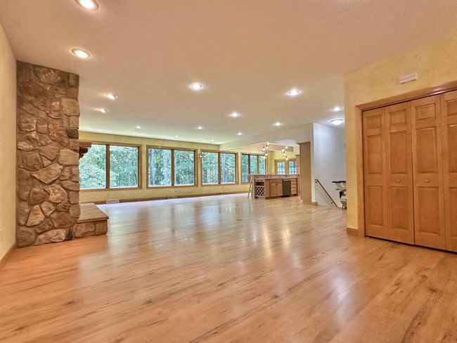 N2766 Stanley Lane, House other with 3 bedrooms, 4 bathrooms and null parking in PESHTIGO WI | Image 8