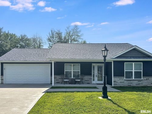 1612 N Garfield St, Marion, IL, 62959-3356 | Card Image